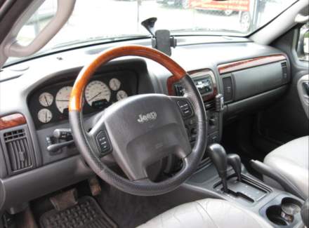 Jeep - Grand Cherokee