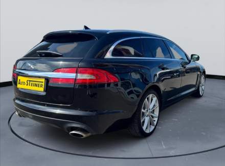Jaguar - XF