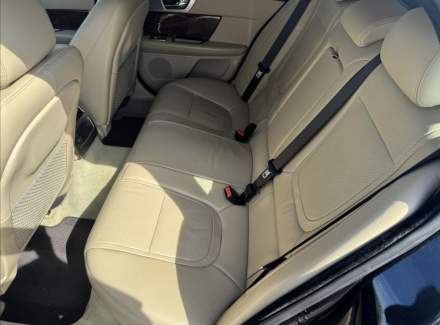 Jaguar - XF