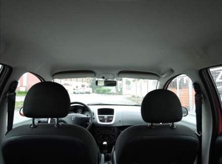 Peugeot - 206