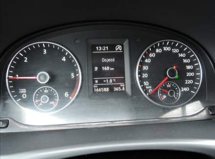 Volkswagen - Touran