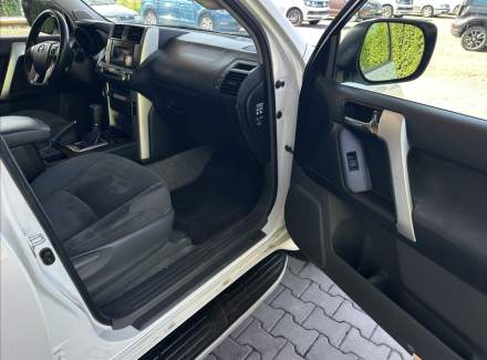 Toyota - Land Cruiser