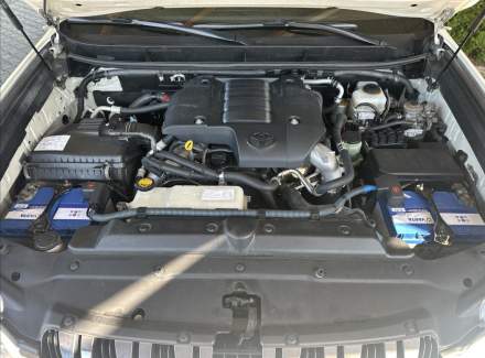 Toyota - Land Cruiser