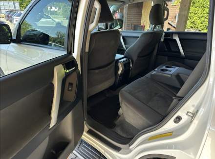 Toyota - Land Cruiser