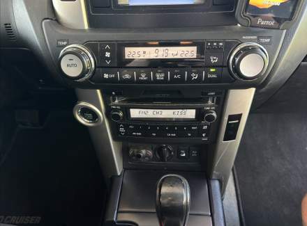 Toyota - Land Cruiser