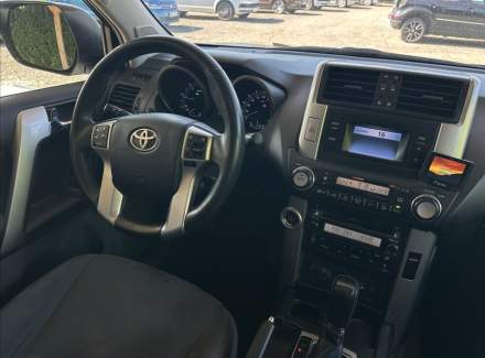 Toyota - Land Cruiser