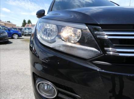 Volkswagen - Tiguan