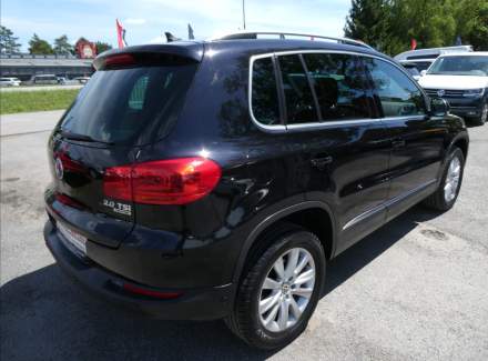 Volkswagen - Tiguan