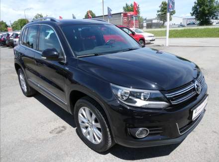 Volkswagen - Tiguan