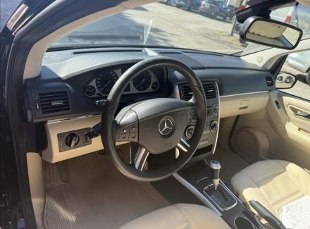 Mercedes-Benz - B-class