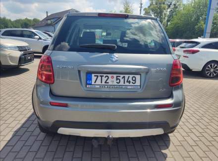 Suzuki - SX4