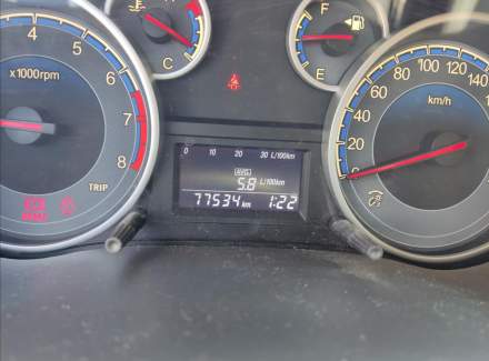 Suzuki - SX4