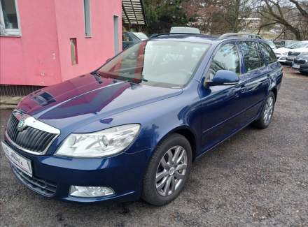 Škoda - Octavia