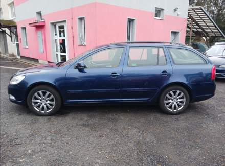 Škoda - Octavia