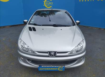 Peugeot - 206