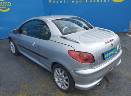Peugeot - 206
