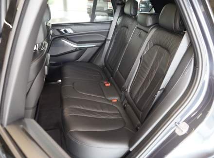 BMW - X5