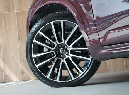 Volvo - XC90