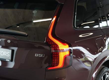Volvo - XC90