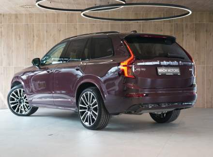 Volvo - XC90