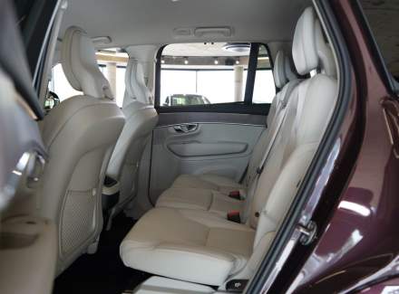 Volvo - XC90