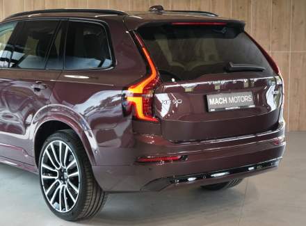 Volvo - XC90
