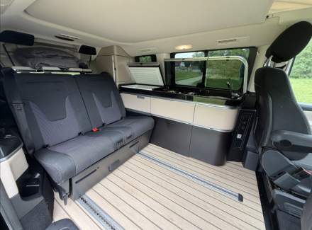 Mercedes-Benz - V-class