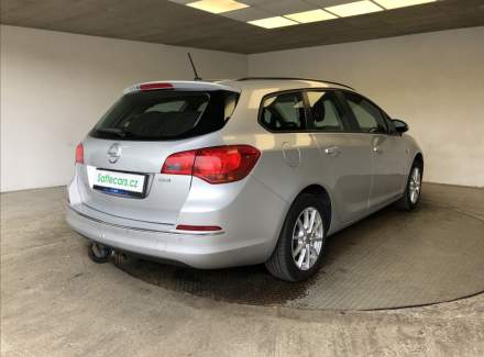 Opel - Astra