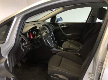 Opel - Astra