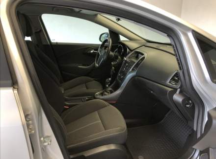 Opel - Astra