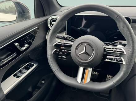 Mercedes-Benz - GLC