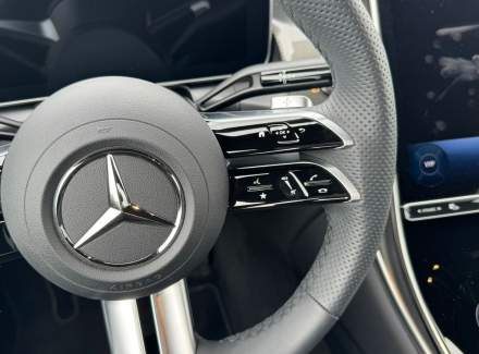 Mercedes-Benz - GLC