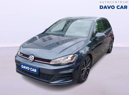 Volkswagen - Golf