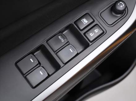 Suzuki - Vitara