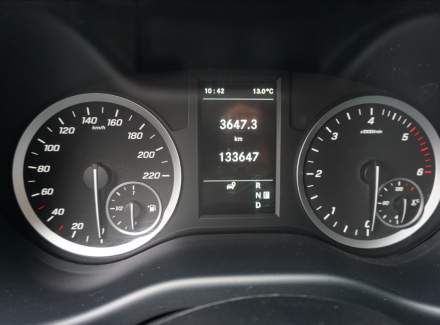 Mercedes-Benz - Vito