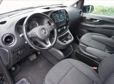 Mercedes-Benz - Vito