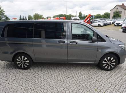 Mercedes-Benz - Vito