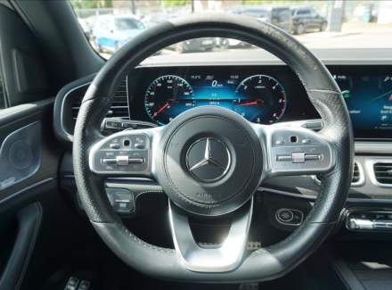 Mercedes-Benz - GLS