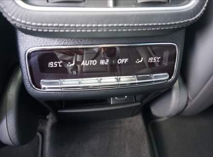 Mercedes-Benz - GLS