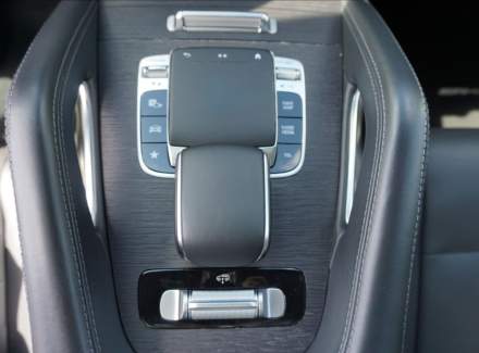 Mercedes-Benz - GLS