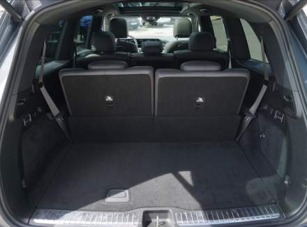 Mercedes-Benz - GLS