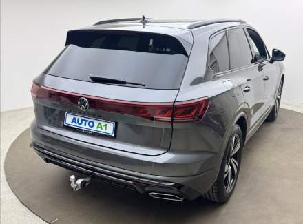 Volkswagen - Touareg