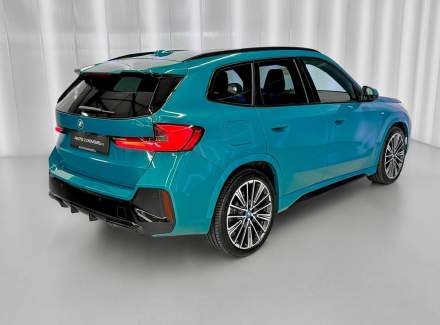 BMW - iX1