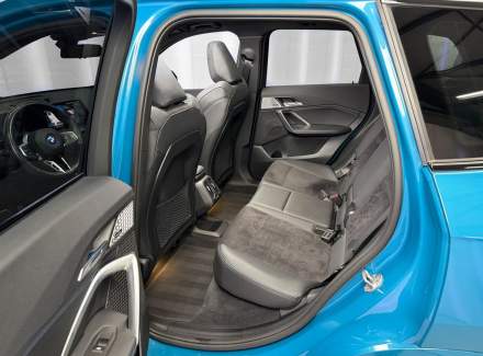 BMW - iX1