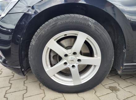 Volkswagen - Passat