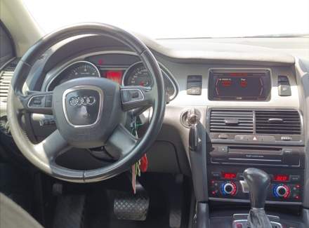 Audi - Q7