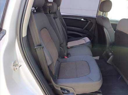 Audi - Q7