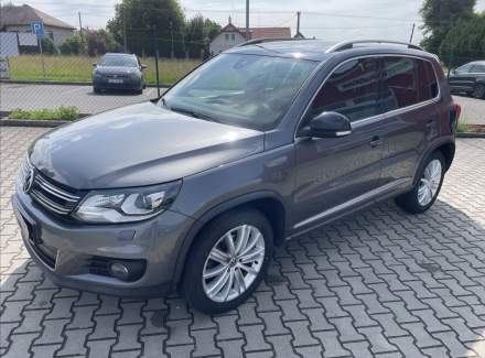 Volkswagen - Tiguan