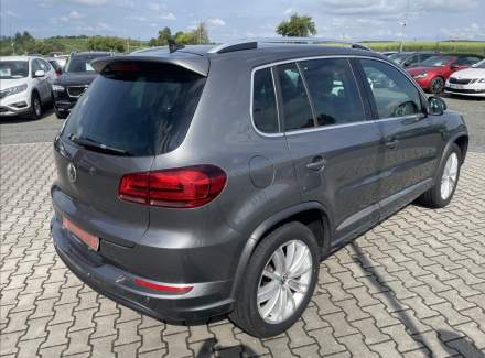 Volkswagen - Tiguan