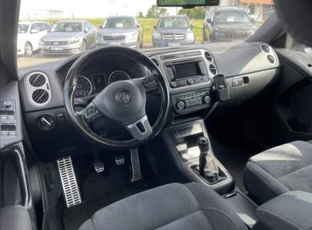 Volkswagen - Tiguan